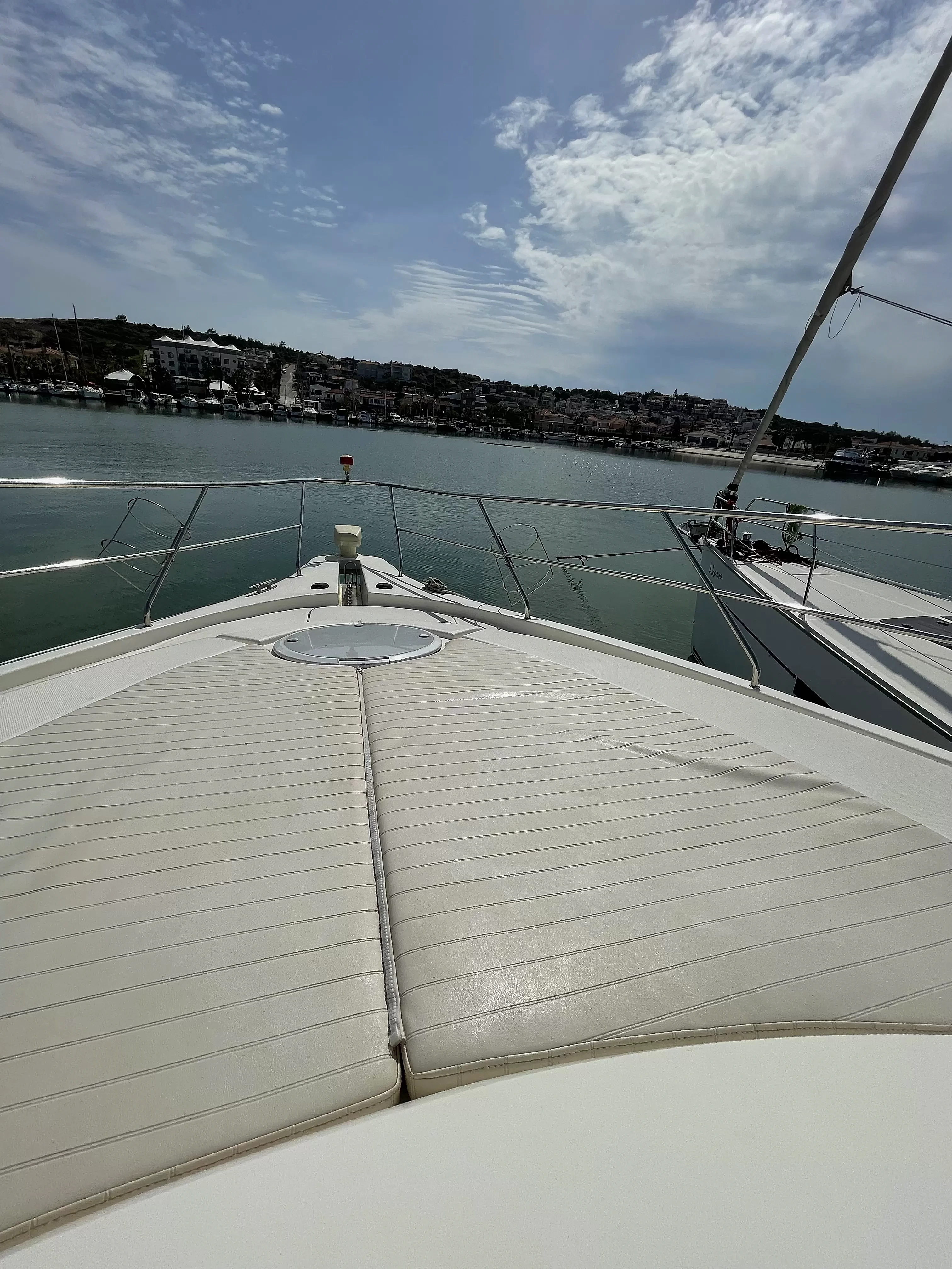 çeşme yat kiralama 17